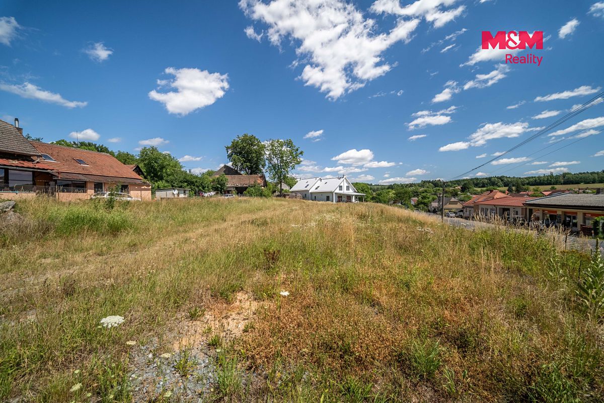 Prodej stavebního pozemku 838 m² – fotografie 5