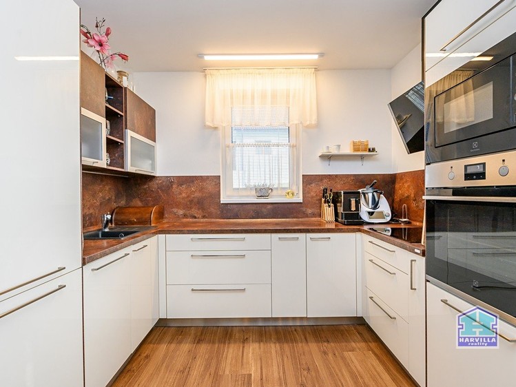 Prodej domu, 80 m² (14 z 36)