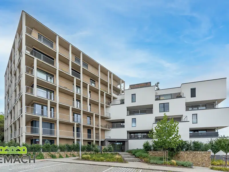 Pronájem bytu 3+kk 94 m², Uherské Hradiště – náhled fotky 3