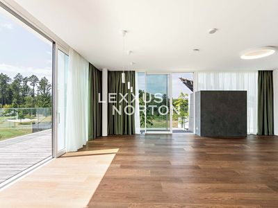 Pronájem bytu 3+kk 114 m²