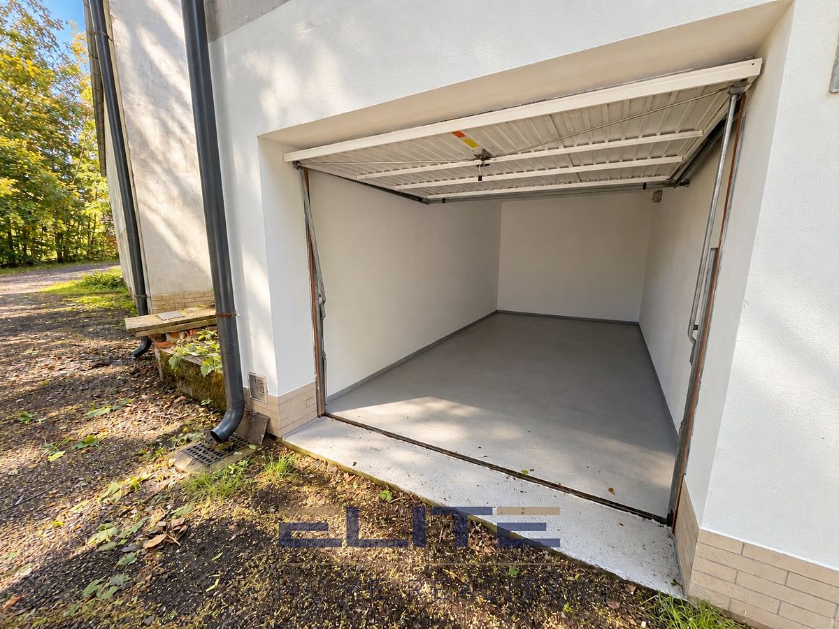 Pronájem garáže 14 m² – fotografie 4