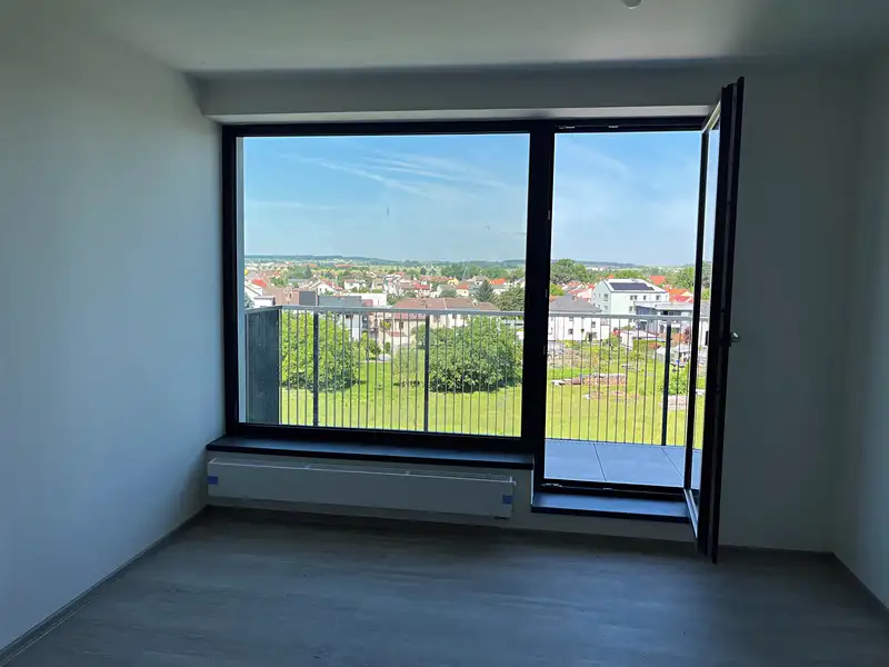 Pronájem bytu 2+kk 66 m², Hradec Králové – náhled fotky 2