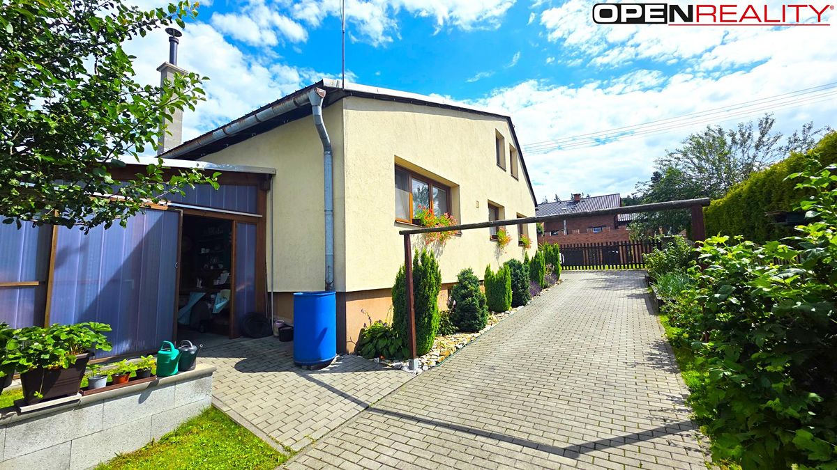Prodej rodinného domu 190 m², pozemek 569 m², Břidličná – fotka 1 z 3