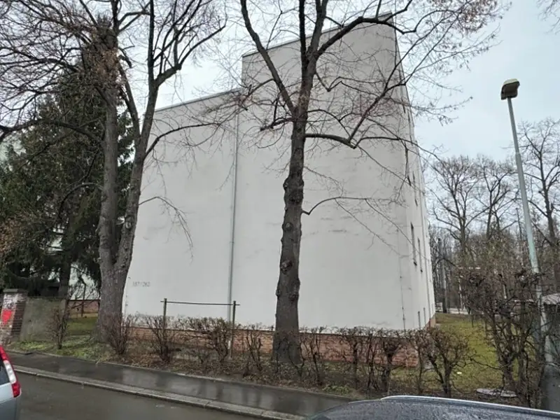 Dražba bytu 1+1 45 m², Praha – náhled fotky 2