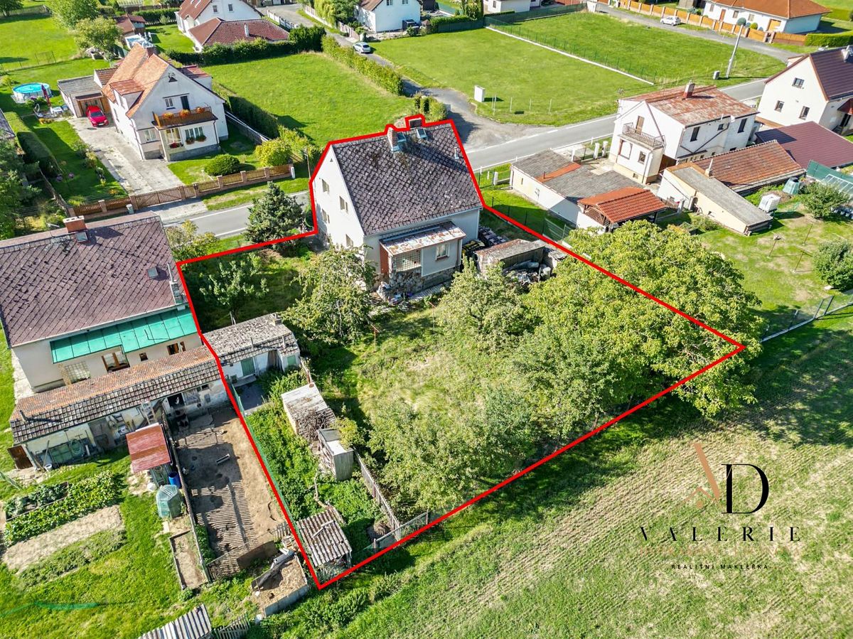 Prodej rodinného domu 220 m², pozemek 968 m²