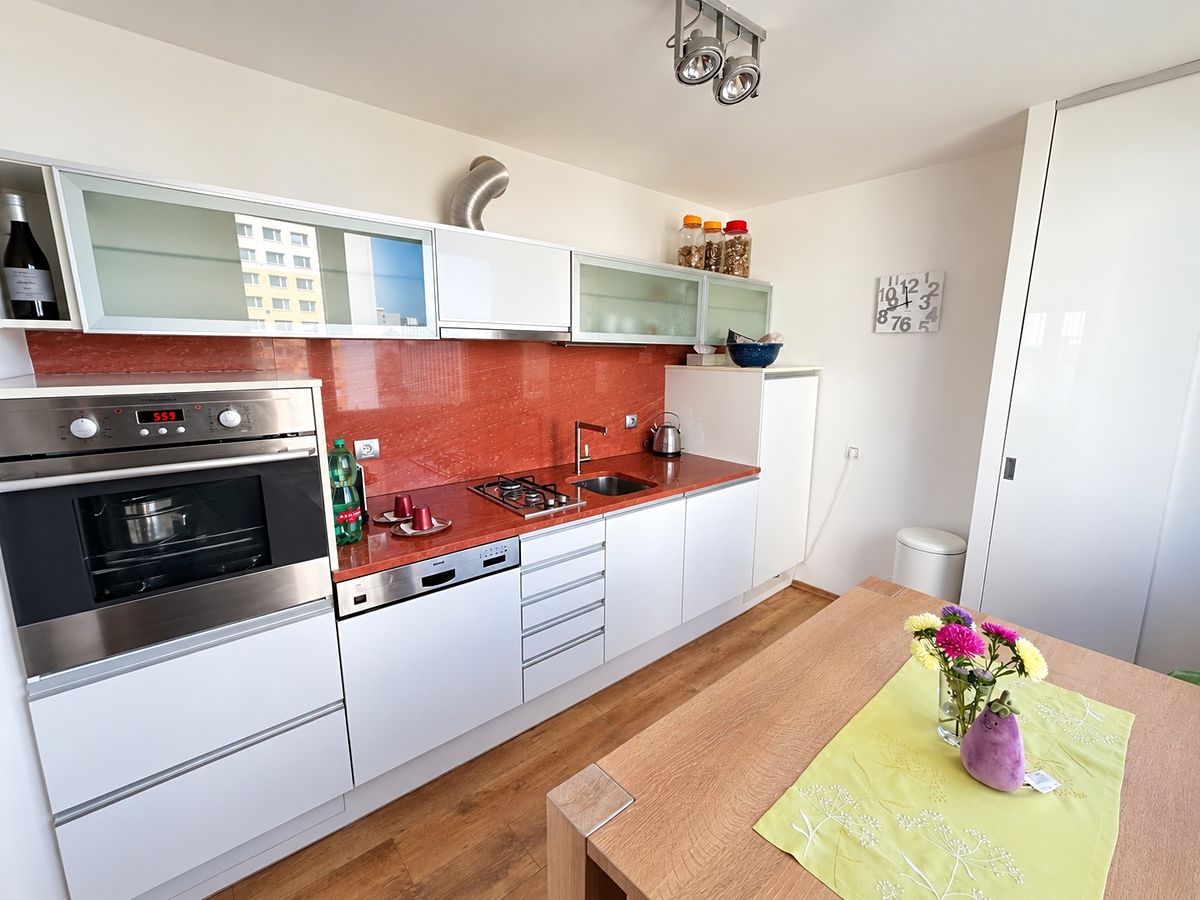 Prodej bytu 3+1 66 m² – fotografie 4