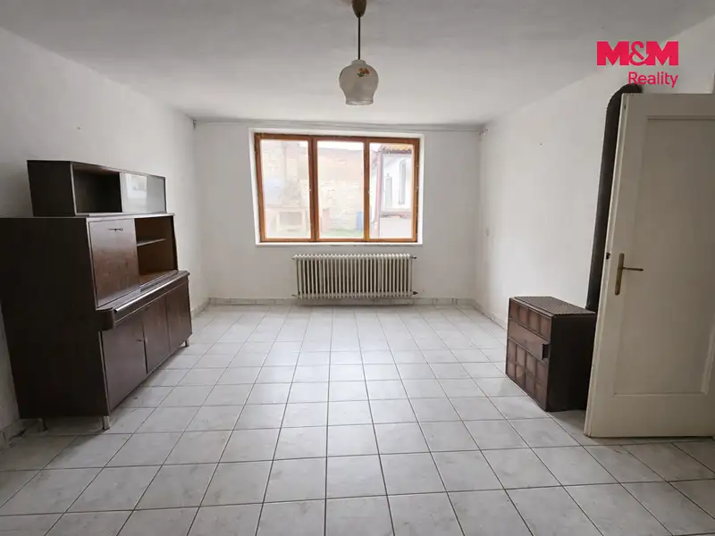 Prodej rodinného domu 209 m², pozemek 1229 m², Liběšice – náhled fotky 3