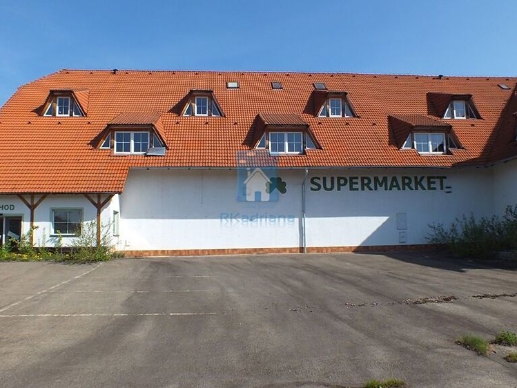 Комерційне приміщення на продаж, 39 598 м² (5 з 17)