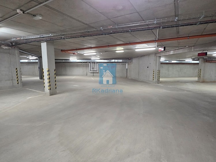 Нерухомість в оренду, 15 м² (4 з 7)