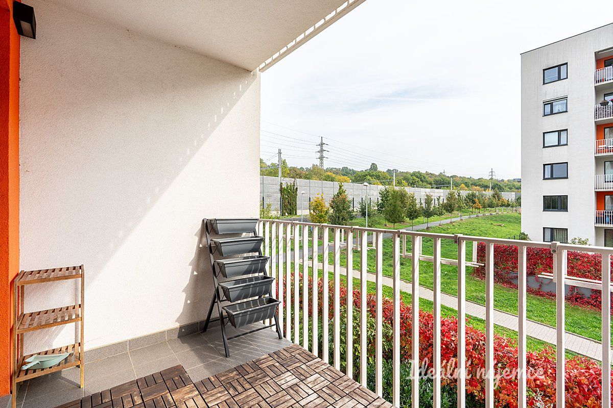 Pronájem bytu 3+kk 89 m² – fotografie 2