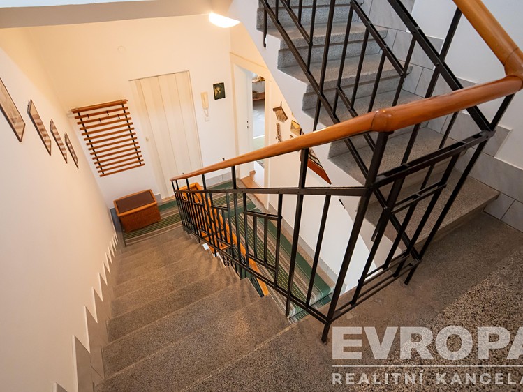 Будинок на продаж, 180 м² (13 з 35)