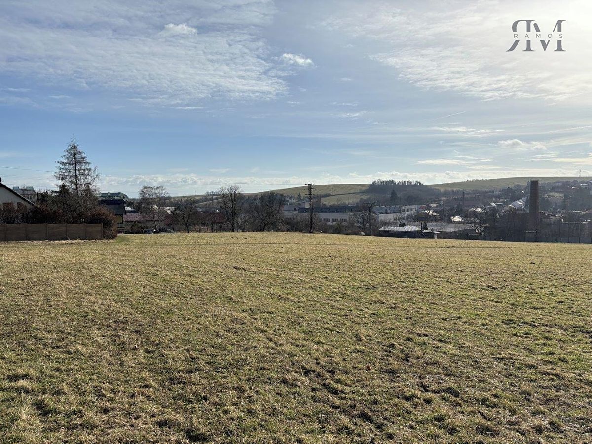 Prodej stavebního pozemku 2599 m² – fotografie 3