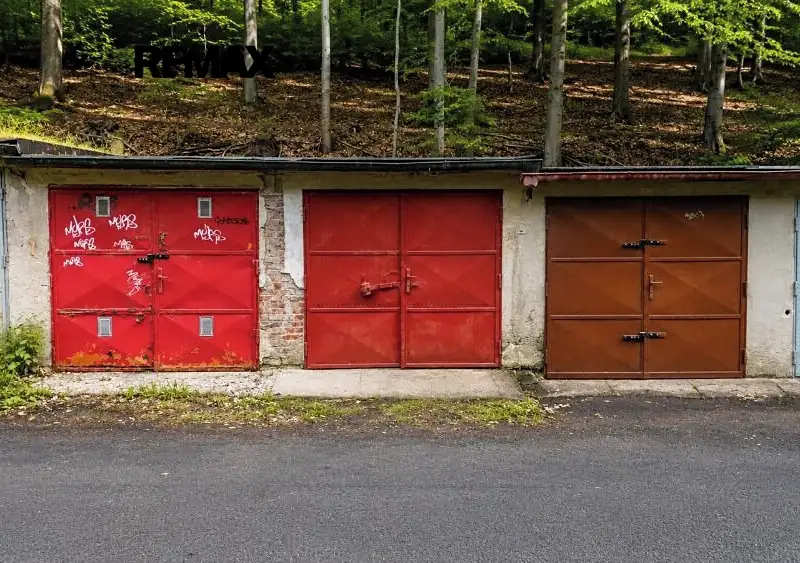 Pronájem garáže 18 m², Karlovy Vary – náhled fotky 3