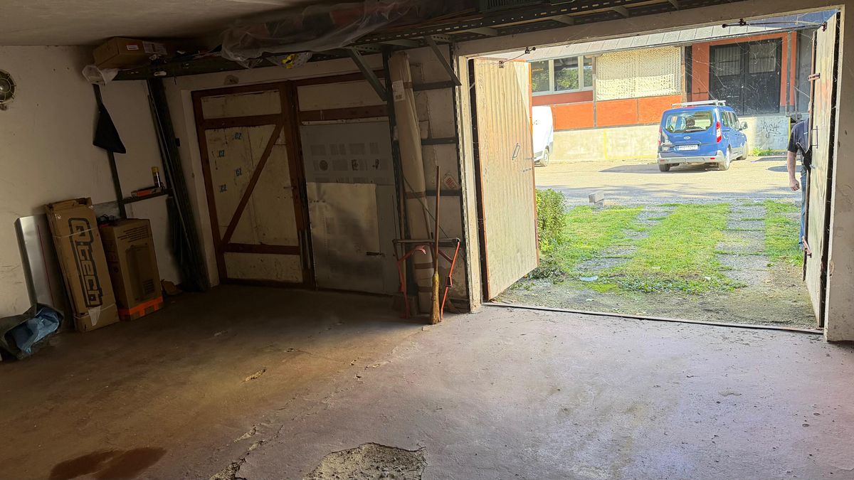 Pronájem garáže 45 m² – fotografie 3