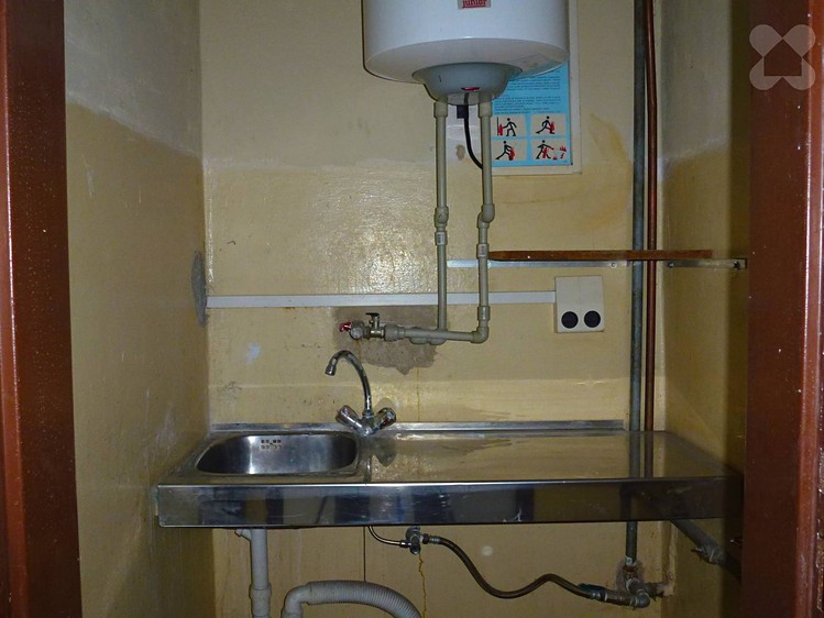 Комерційне приміщення на продаж, 100 м² (14 з 16)