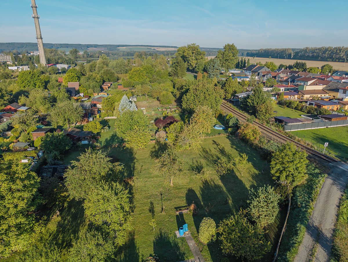 Prodej zahrady 1206 m² – fotografie 2