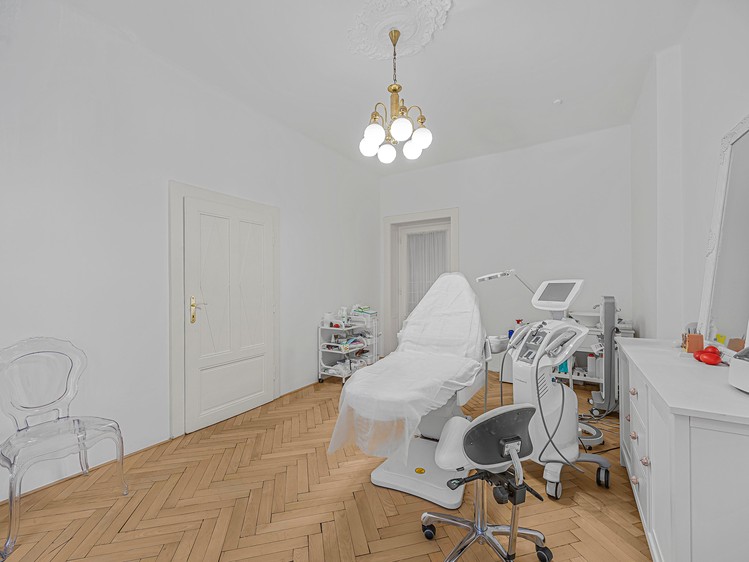 Pronájem komerčního prostoru, 105 m² (6 z 9)