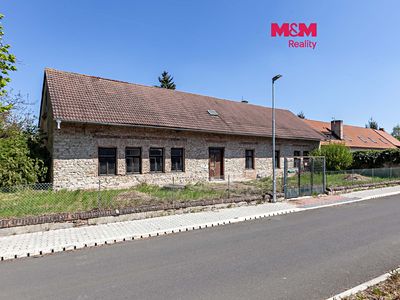 Prodej rodinného domu 290 m², pozemek 676 m²