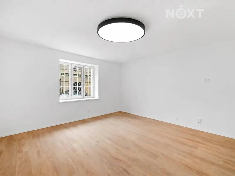 Prodej bytu 1+kk 33 m², Praha – náhled fotky 2