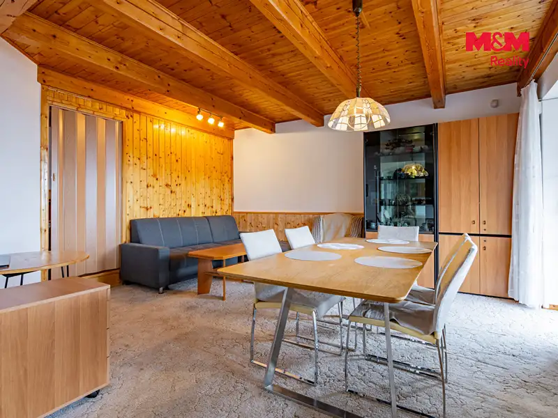 Prodej rodinného domu 176 m², pozemek 1369 m², Lipno nad Vltavou – náhled fotky 2