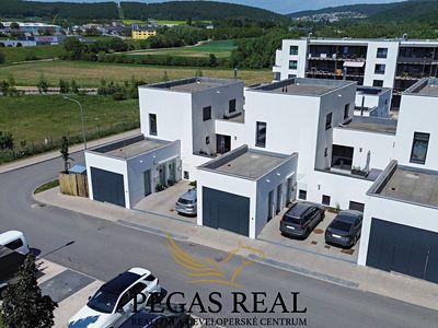 Prodej bytu 4+kk 113 m²