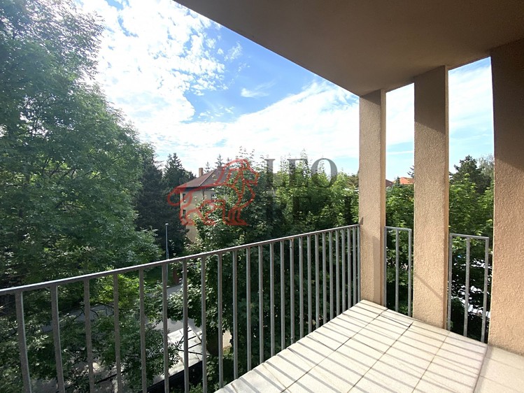 Pronájem bytu 3+kk, 66 m² (19 z 21)