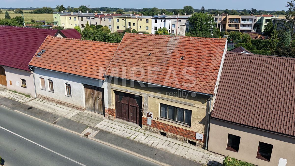 Prodej rodinného domu 58 m², pozemek 563 m², Sadská – fotka 1 z 3