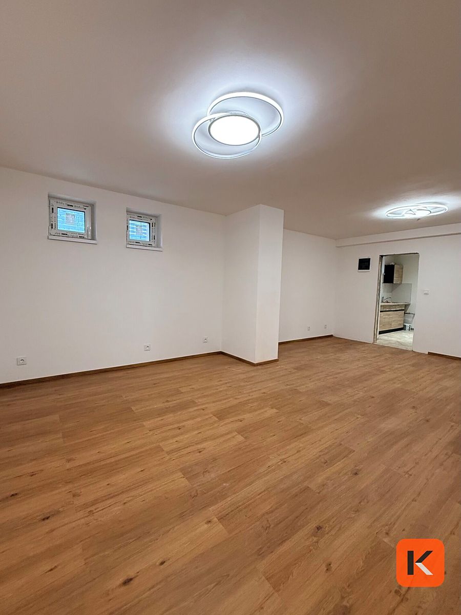 Pronájem bytu 1+1 41 m² – fotografie 2