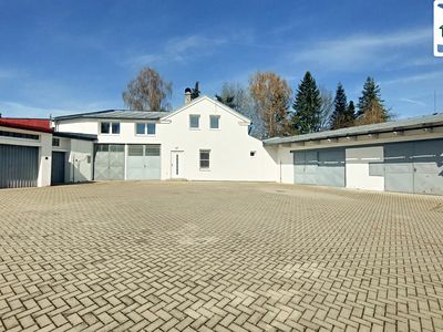 Pronájem výrobní haly, prostoru 176 m²