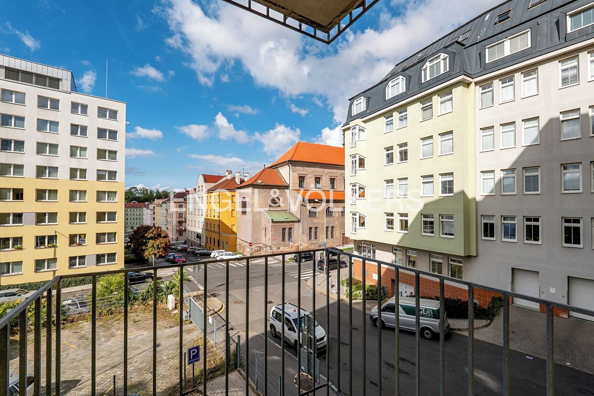 Pronájem bytu 3+kk 88 m² – fotografie 3