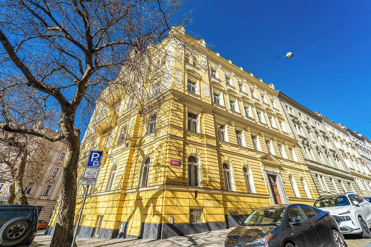 Prodej bytu 2+kk 56 m², Praha – fotka 1 z 3