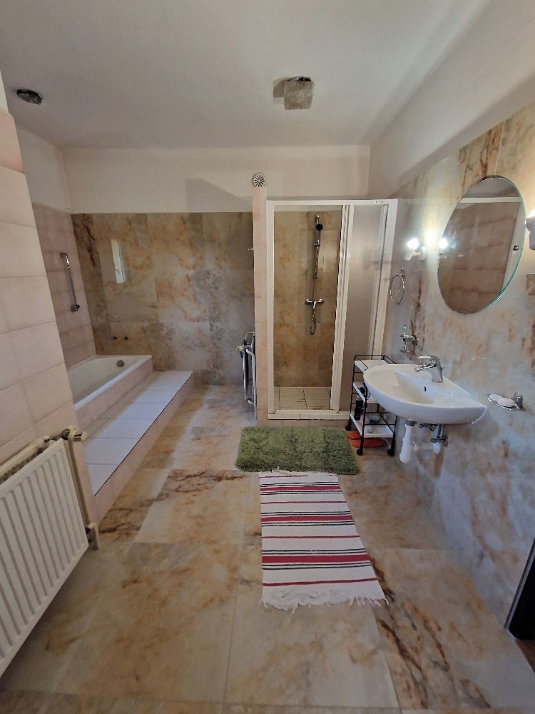 Pronájem bytu pokoje 14 m² – fotografie 4