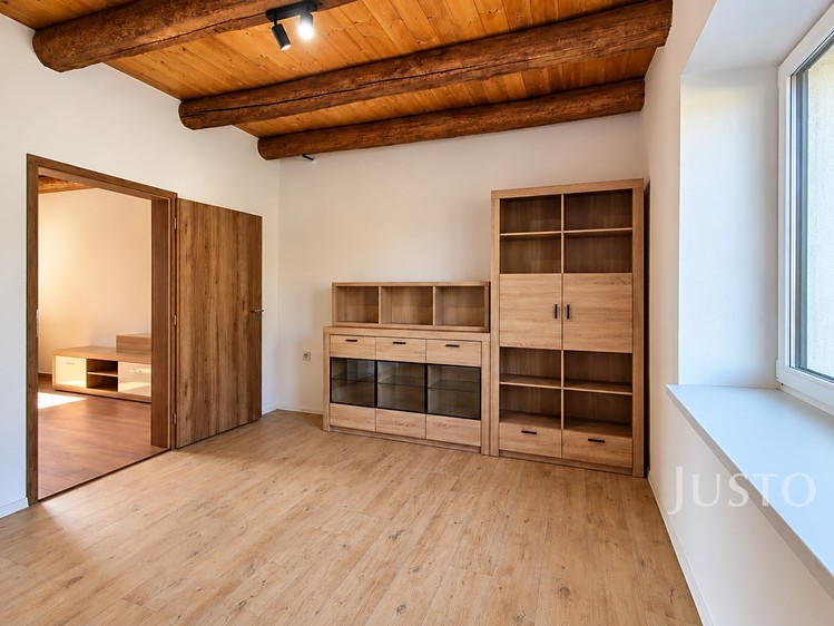 Pronájem bytu 2+kk, 40 m² (11 z 28)