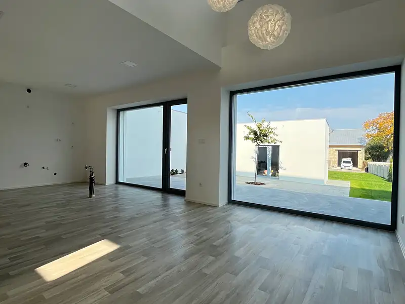Prodej rodinného domu 190 m², pozemek 500 m², Kvasice – náhled fotky 2