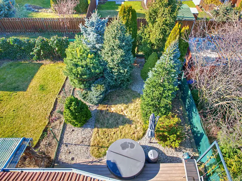 Pronájem rodinného domu 120 m², pozemek 196 m², Nehvizdy – náhled fotky 2