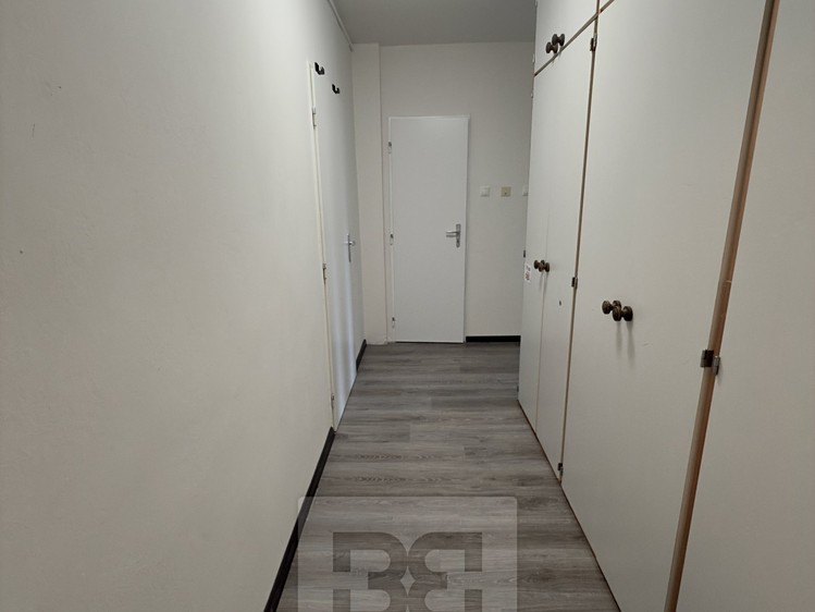 Pronájem bytu 3+1, 74 m² (10 z 11)