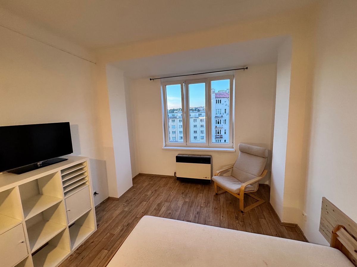 Pronájem bytu 1+kk 22 m² – fotografie 4