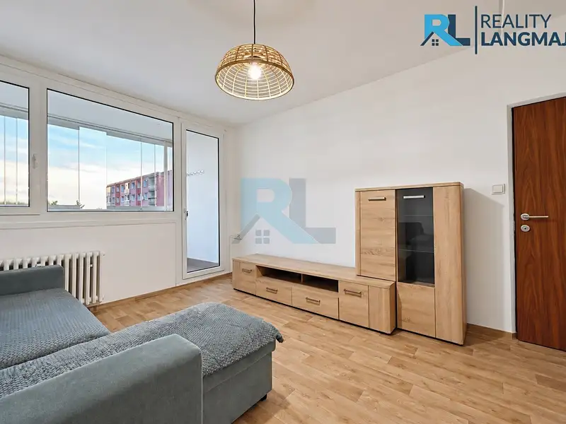 Pronájem bytu 3+1 62 m², Plzeň – náhled fotky 3