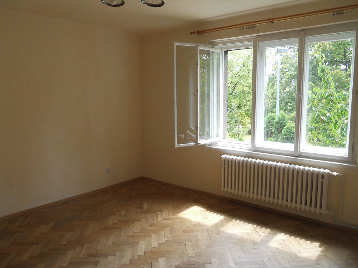Pronájem bytu 2+kk 56 m² – fotografie 3