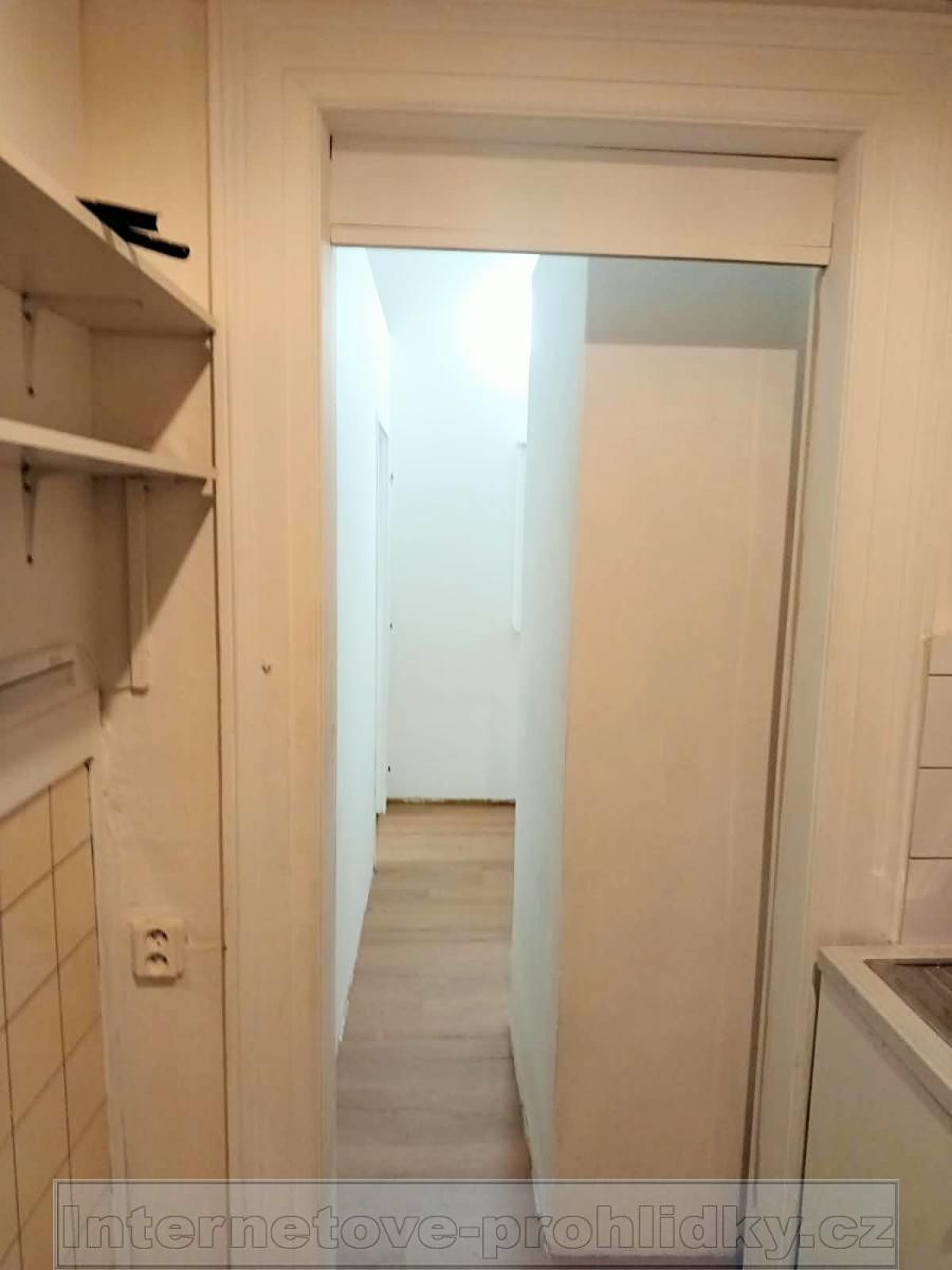Pronájem bytu 2+kk 44 m² – fotografie 5