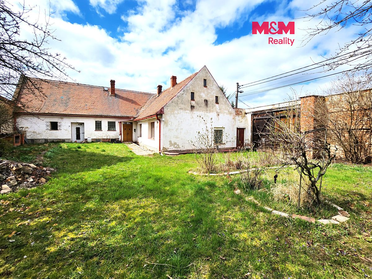 Prodej rodinného domu 209 m², pozemek 1229 m², Liběšice – fotka 1 z 3