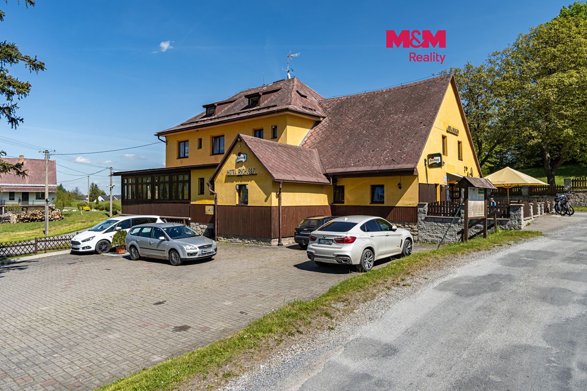 Prodej ubytovacího zařízení 661 m²