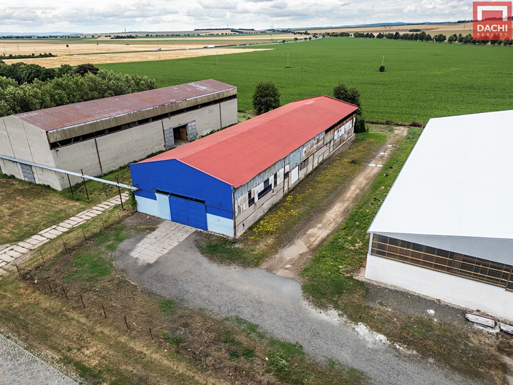 Gewerbefläche zur Miete, 1.100 m² (1 von 10)