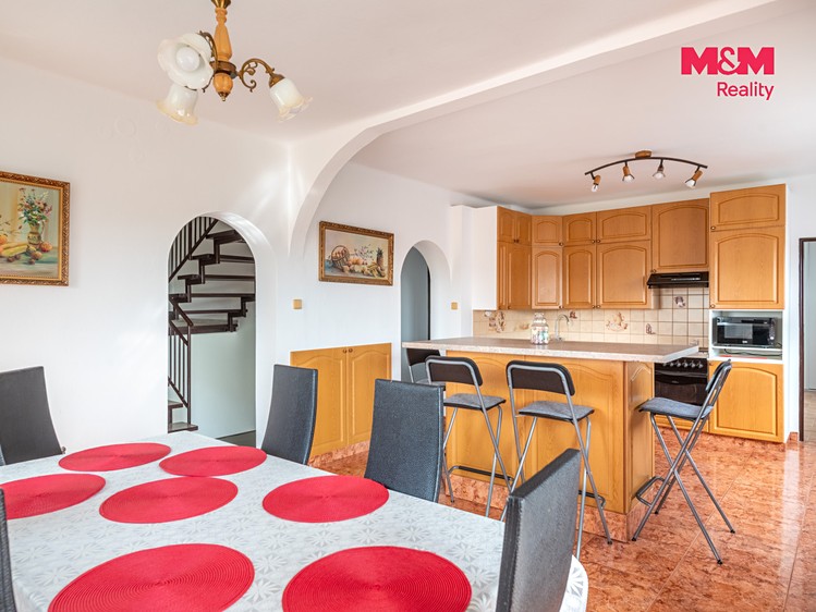 Будинок на продаж, 367 м² (9 з 30)