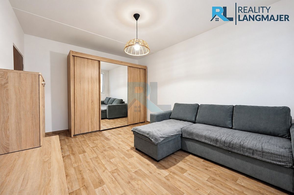 Pronájem bytu 3+1 62 m² – fotografie 2