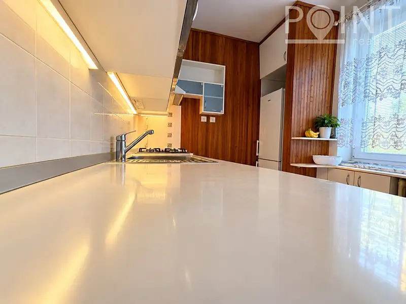 Prodej bytu 2+1 55 m², Adamov – náhled fotky 3
