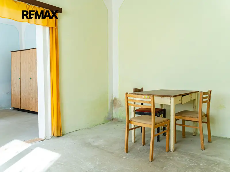 Prodej rodinného domu 218 m², pozemek 890 m², Sobůlky – náhled fotky 1