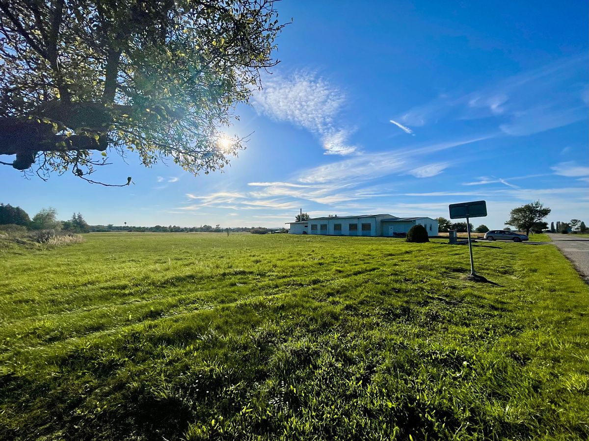 Prodej komerčního pozemku 3923 m² – fotografie 2
