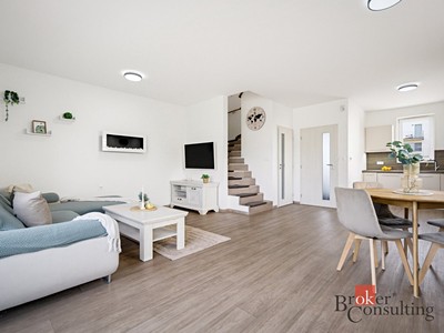 Prodej domu, 80 m² (2 z 48)