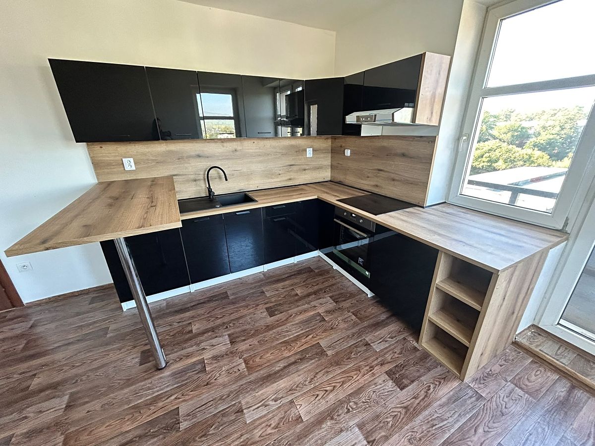Pronájem bytu 2+1 73 m² – fotografie 5